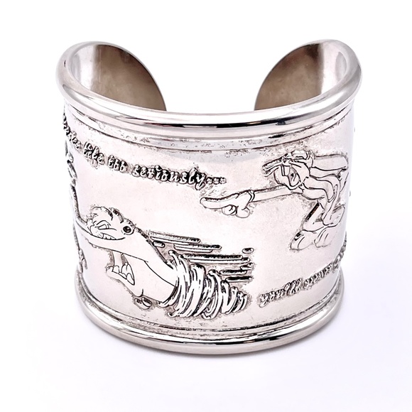 One of its Kind RLM 90's  Bugs Bunny, Taz, Daffy UNISEX Cuff - Picture 3 of 11